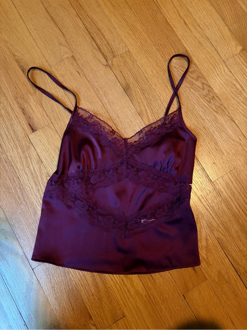 New with tags edikted top